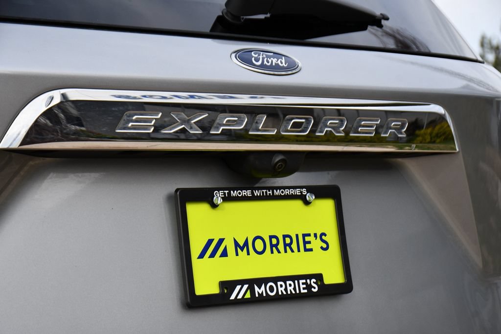 Used 2023 Ford Explorer XLT w/ Equipment Group 202A AWD/4WD image 42