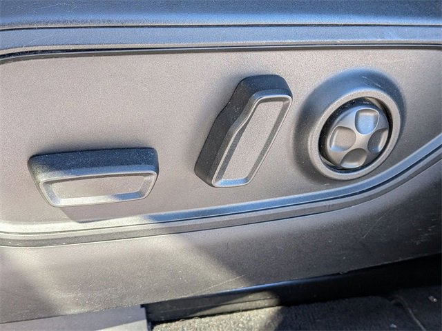 Certified 2023 Jeep Grand Cherokee Laredo image 13