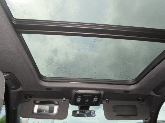 Used 2022 Chevrolet Tahoe Z71 AWD/4WD image 22