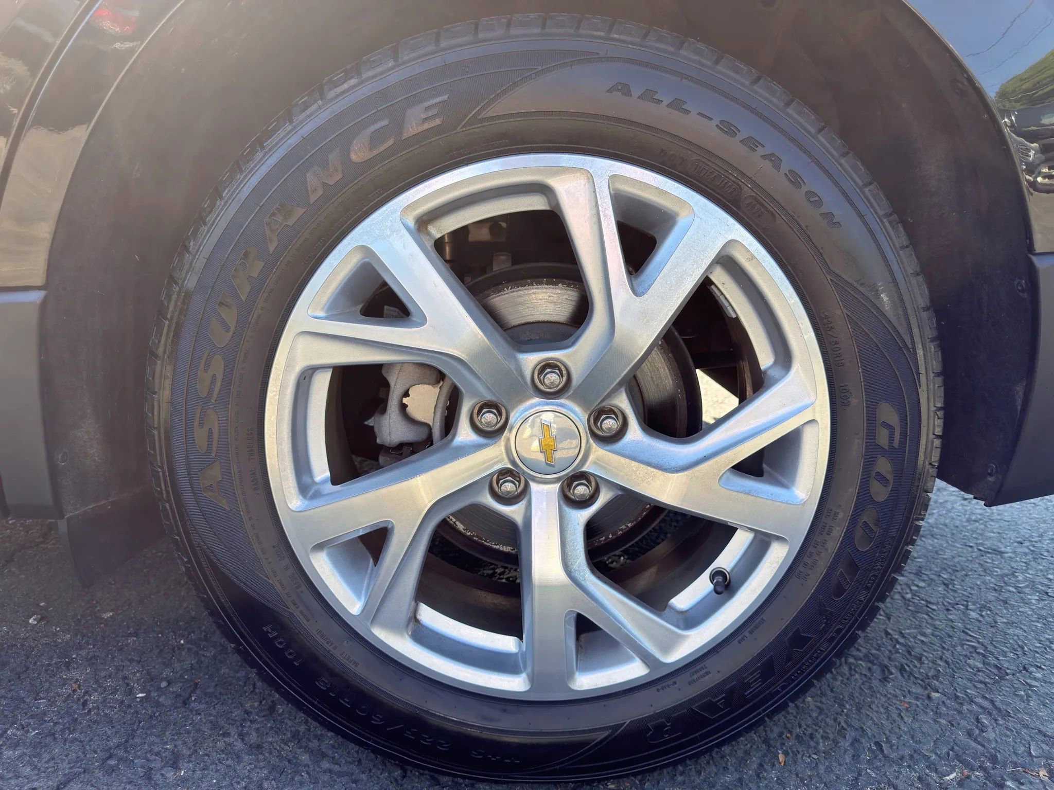 Used 2020 Chevrolet Equinox Premier AWD/4WD image 11