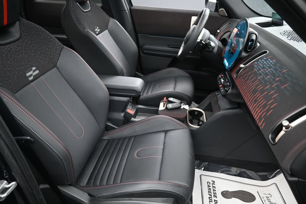 Used 2025 MINI Cooper Countryman John Cooper Works w/ Comfort Package Max AWD/4WD image 36