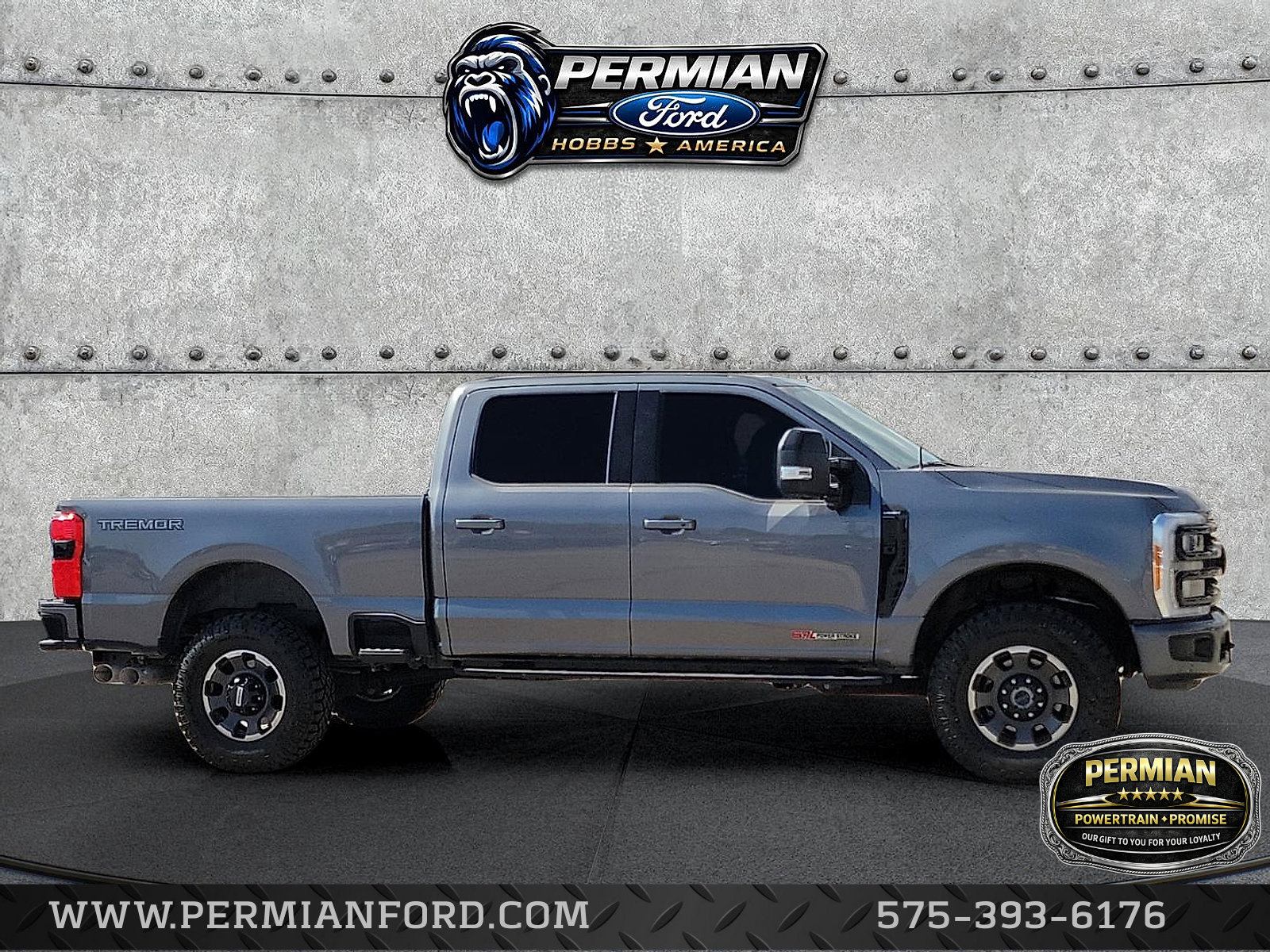 Used 2023 Ford F250 Lariat w/ Lariat Ultimate Package AWD/4WD image 5