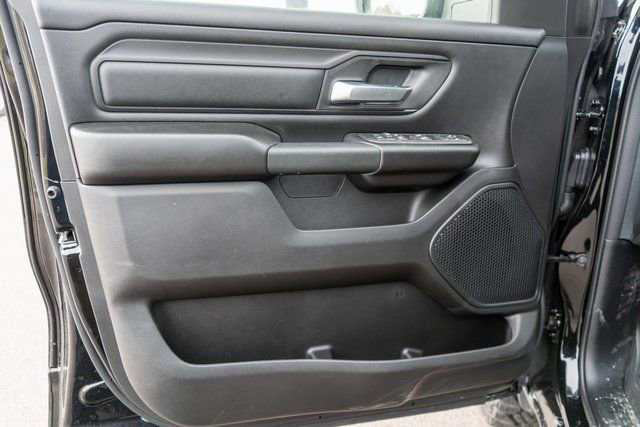 New 2026 RAM 1500 Classic Warlock image 12