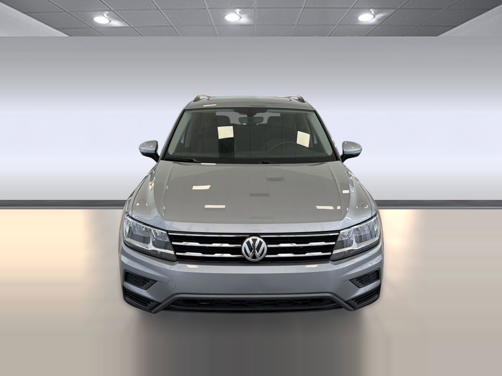 Used 2021 Volkswagen Tiguan SE w/ Panoramic Sunroof Package FWD image 6