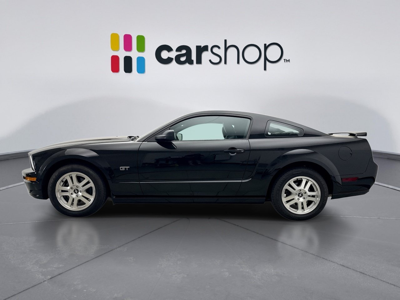 Used 2007 Ford Mustang GT Premium RWD image 2