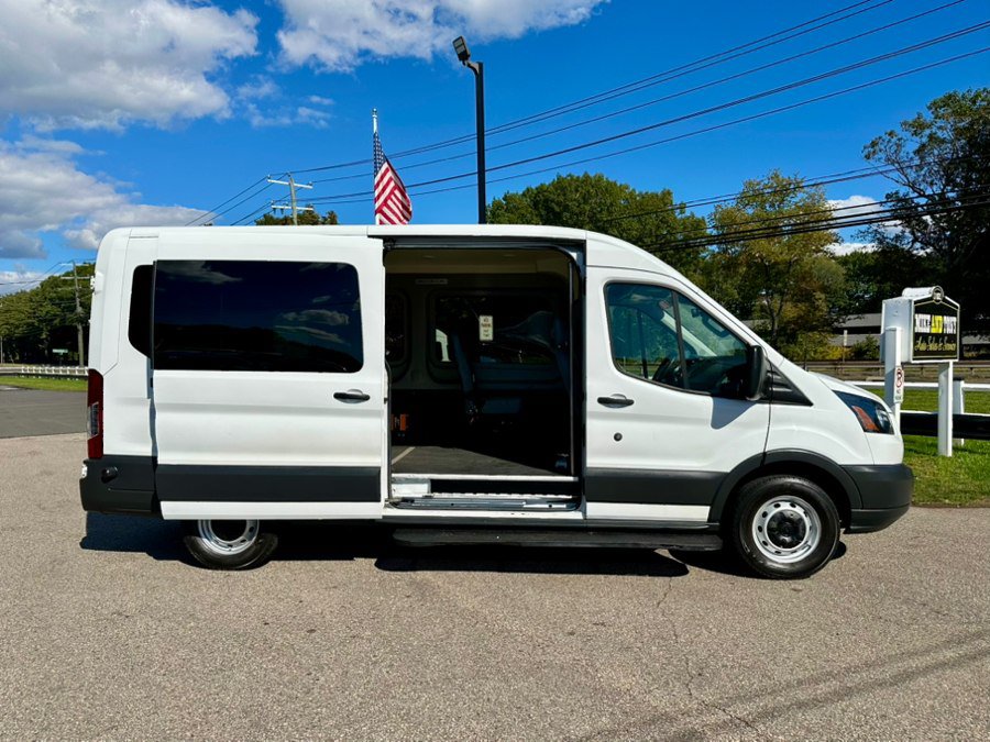 Used 2018 Ford Transit 150 148 Medium Roof RWD image 6