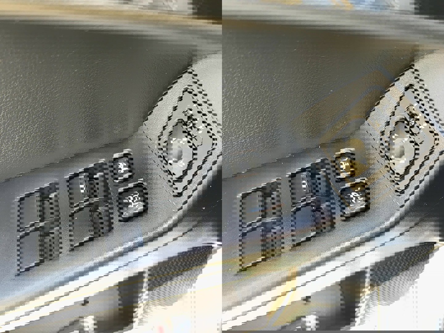 Used 2015 Mitsubishi Lancer Evolution MR image 13