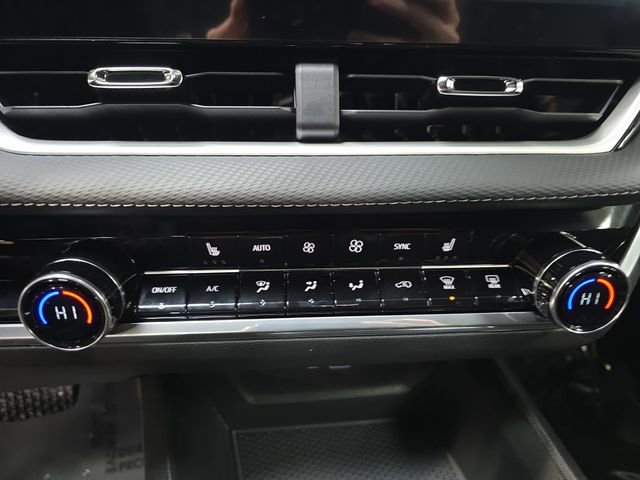 New 2026 Chevrolet Equinox LT w/ Convenience Package II image 22