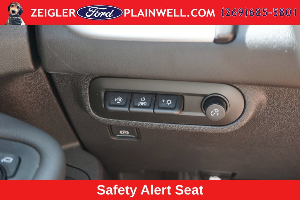 Used 2022 GMC Terrain SLT w/ Tech Package AWD/4WD image 31