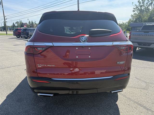 Used 2022 Buick Enclave Essence w/ Experience Buick Package image 7