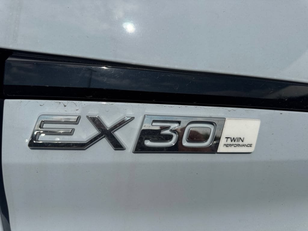 New 2026 Volvo EX30 Ultra w/ Climate Package AWD/4WD image 9
