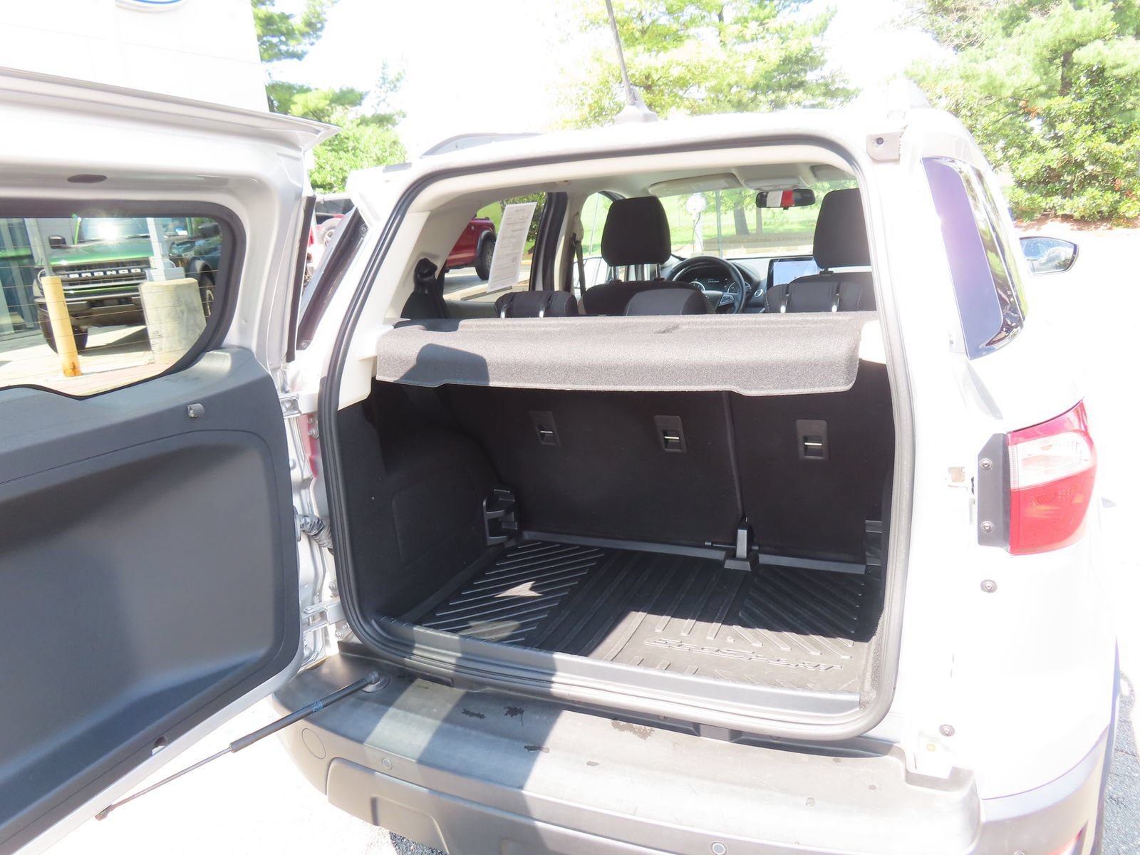 Used 2020 Ford EcoSport SE w/ SE Convenience Package AWD/4WD image 31
