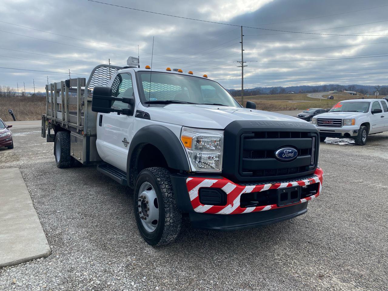 Used 2012 Ford F450 XL w/ High Capacity Trailer Tow Pkg image 3