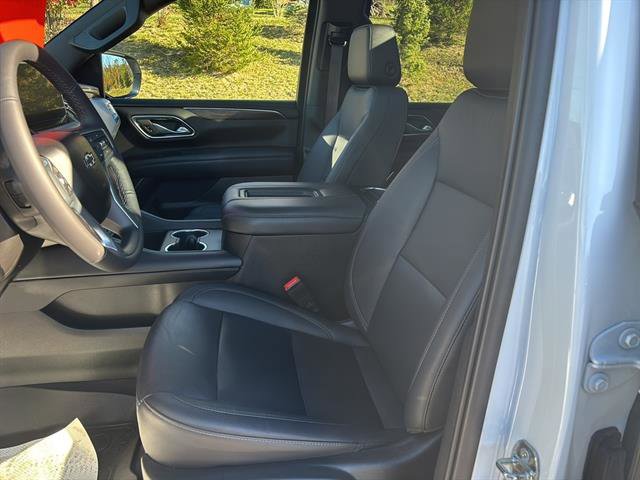 Used 2022 Chevrolet Tahoe Z71 w/ Off-Road Capability Package image 11