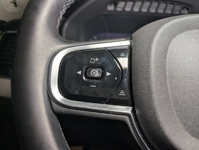 New 2025 Volvo XC90 B6 Ultra w/ Protection Package Premier AWD/4WD image 17