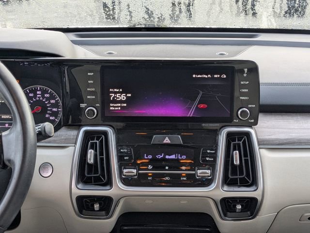 Used 2022 Kia Sorento EX image 17