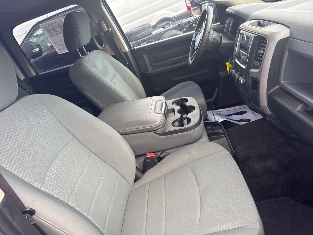 Used 2016 RAM 1500 Express w/ Popular Equipment Group image 28