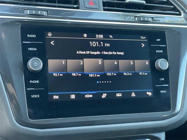 Used 2022 Volkswagen Tiguan SE image 10