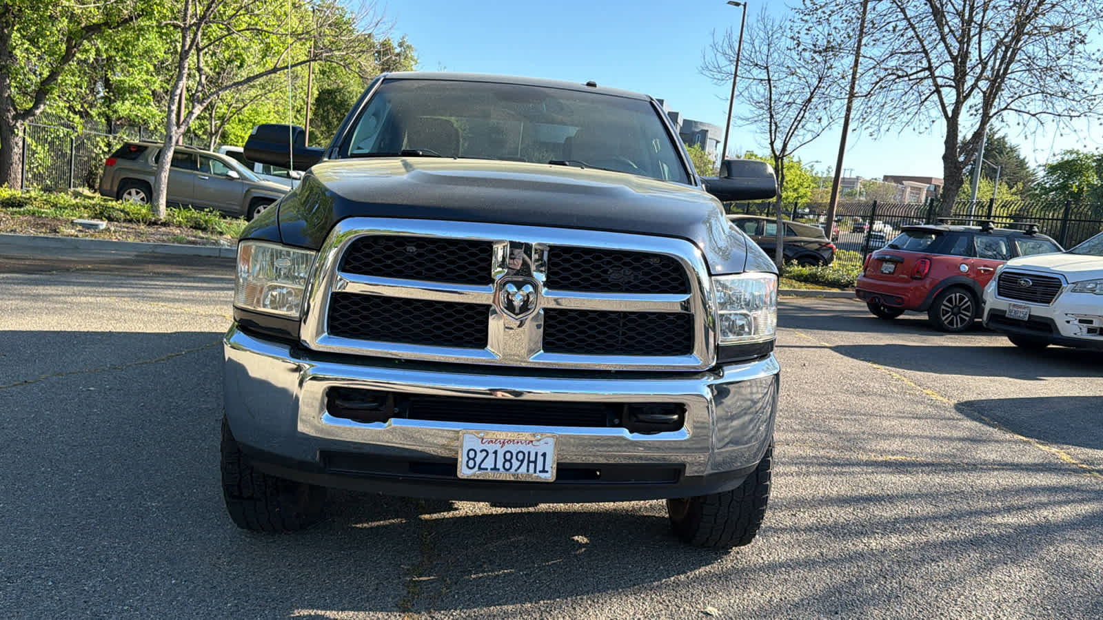 Used 2013 RAM 2500 Tradesman w/ Chrome Appearance Group image 2
