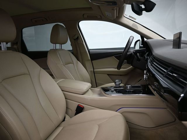 Used 2018 Audi Q7 3.0T Prestige w/ Prestige Package image 30