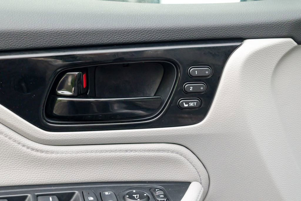 Used 2023 Honda Odyssey Touring image 18