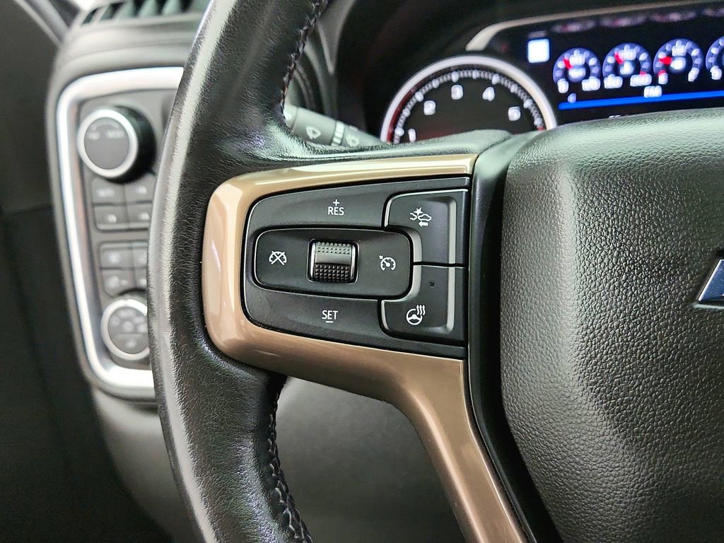 Used 2020 Chevrolet Silverado 2500 High Country w/ LPO, Dark Essentials Package AWD/4WD image 24