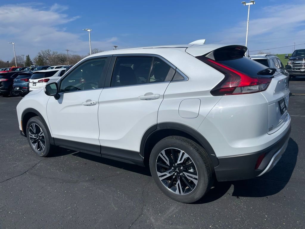 Used 2024 Mitsubishi Eclipse Cross SE AWD/4WD image 5