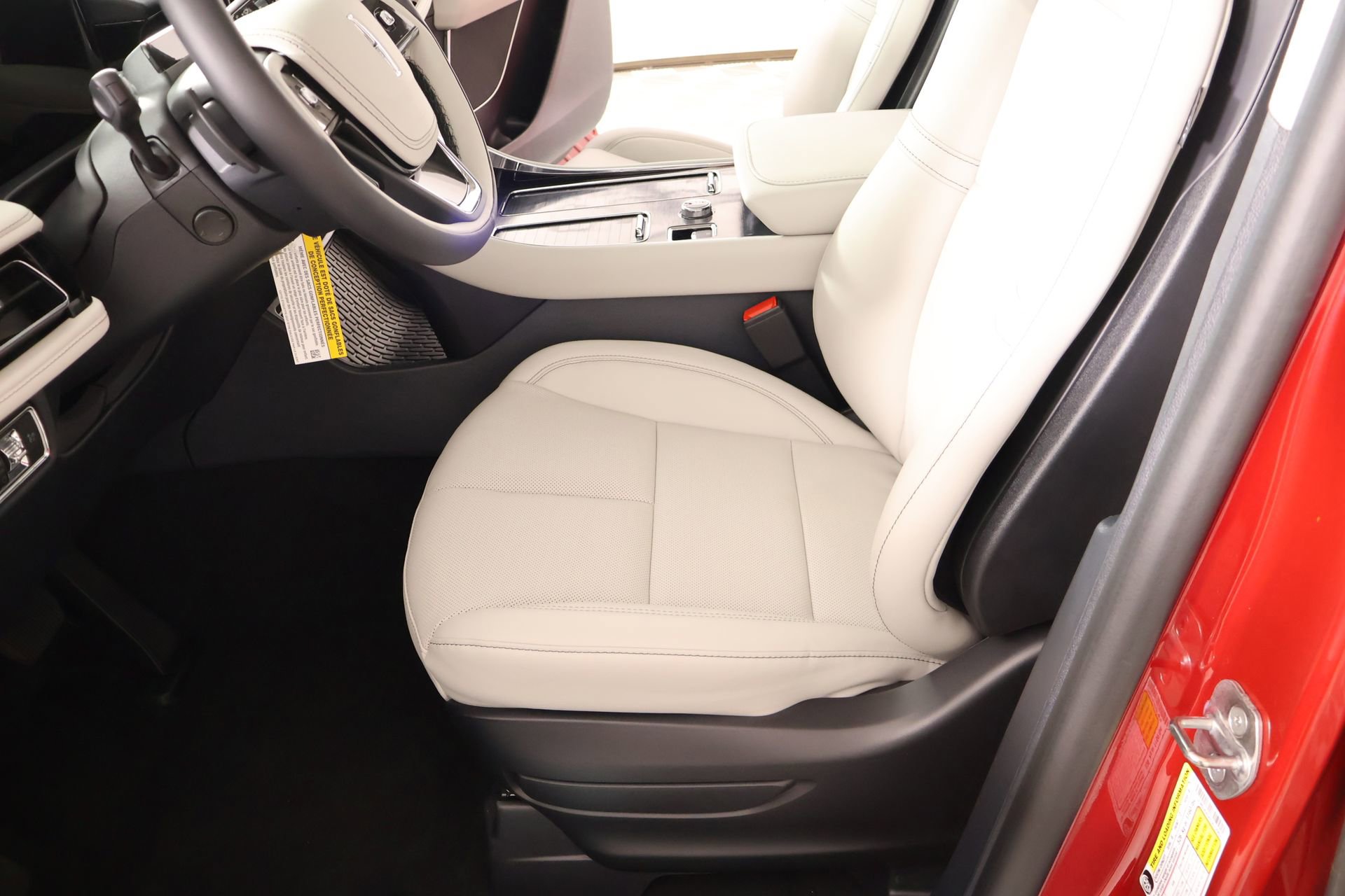 New 2026 Lincoln Aviator AWD image 11