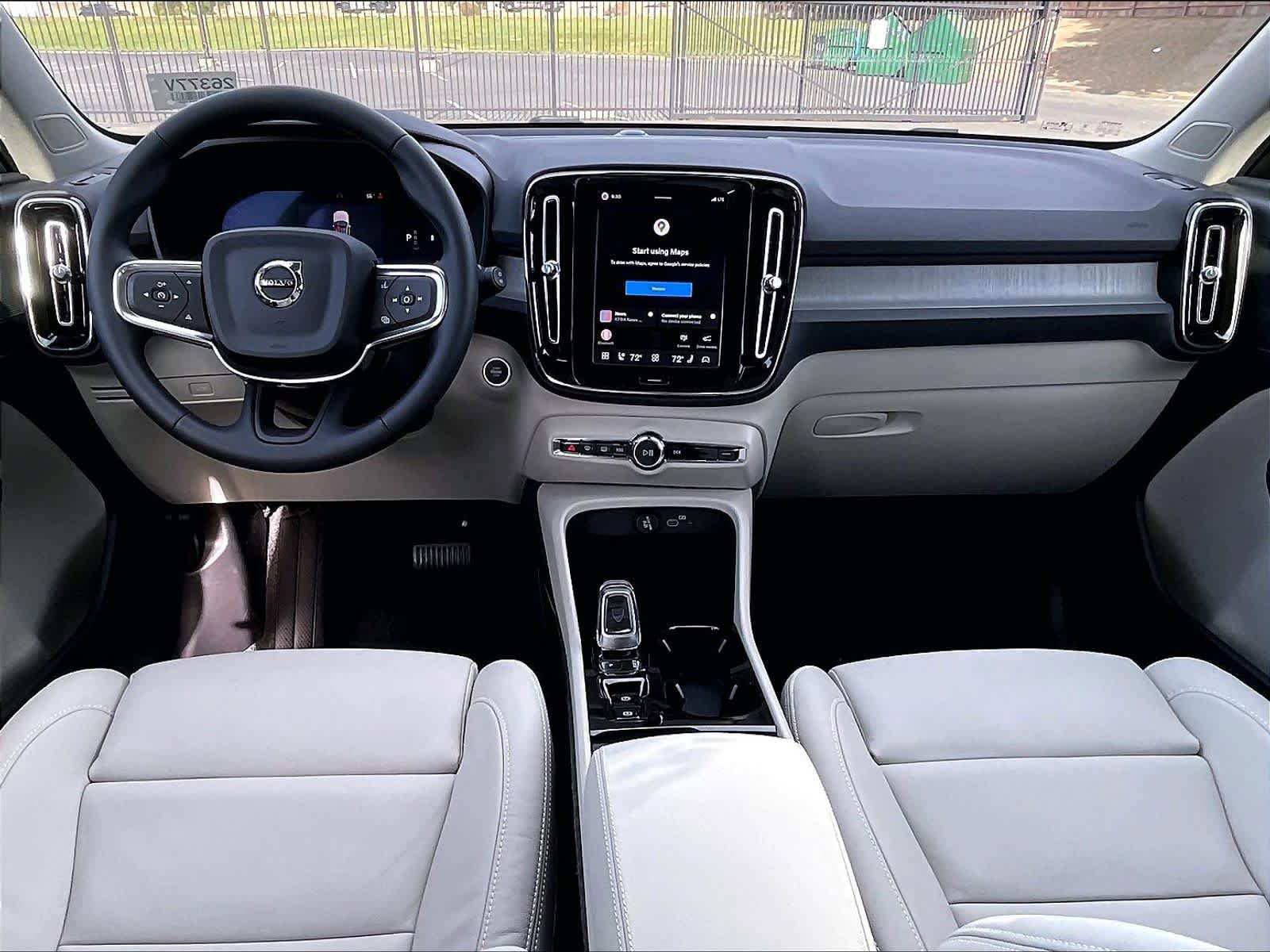 New 2026 Volvo XC40 B5 Plus w/ Protection Package Premier AWD/4WD image 7