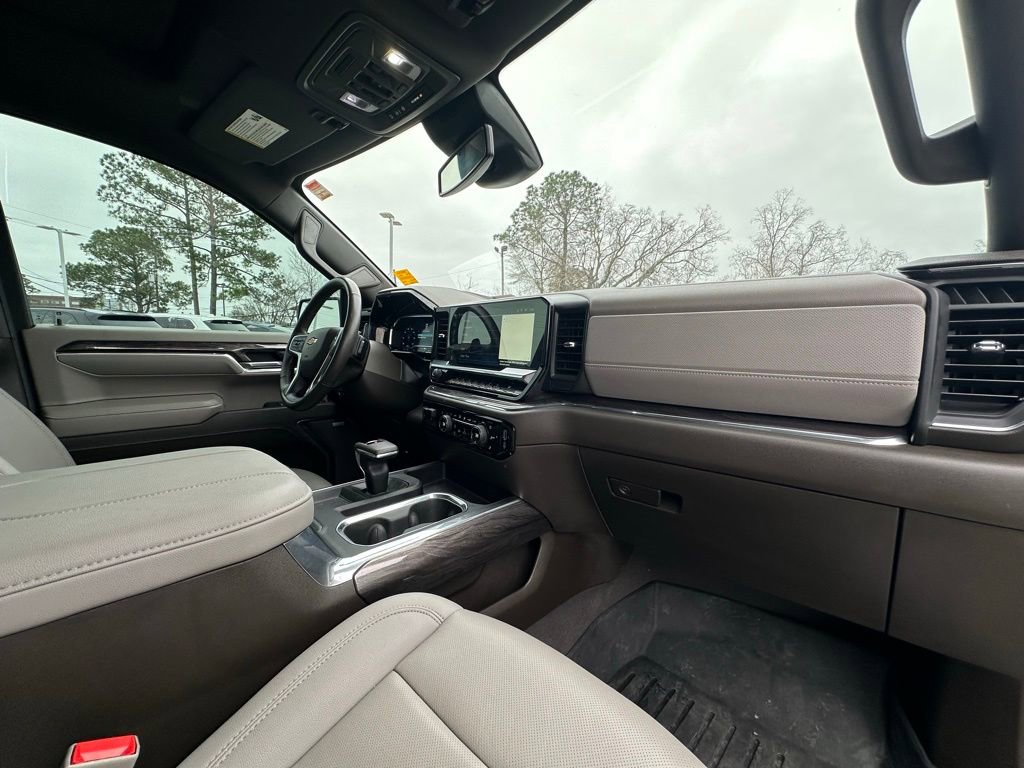 Used 2023 Chevrolet Silverado 1500 LTZ w/ LTZ Convenience Package II image 31
