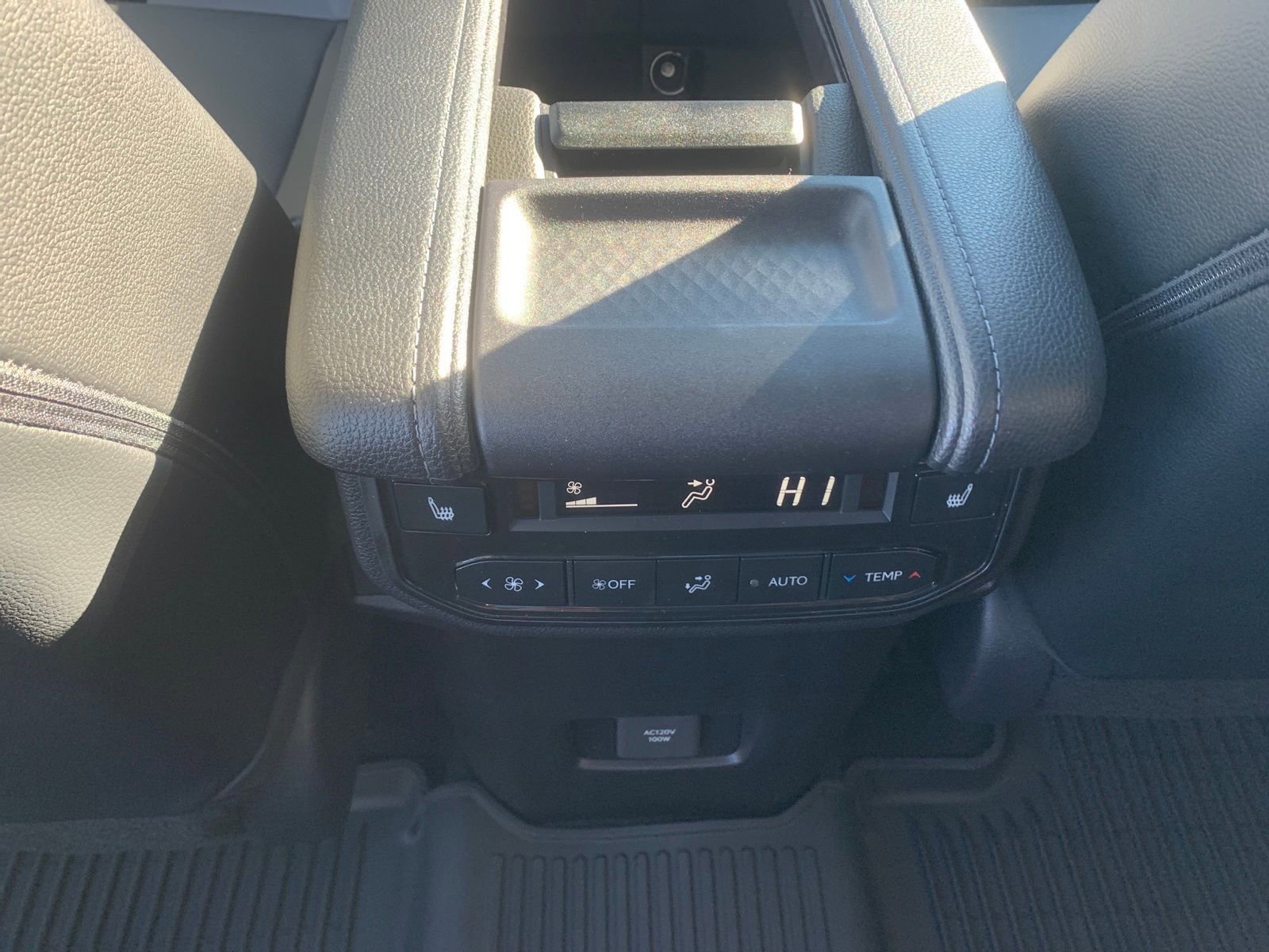 New 2026 Toyota Grand Highlander Limited image 28