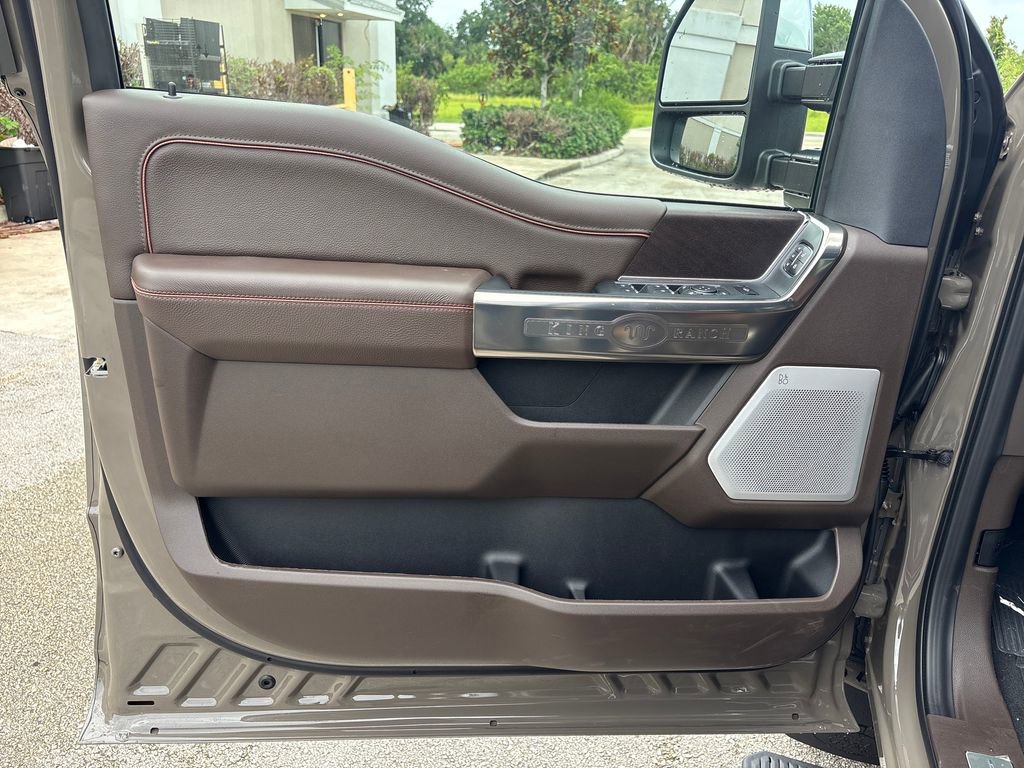 New 2026 Ford F350 King Ranch w/ Chrome Package AWD/4WD image 28