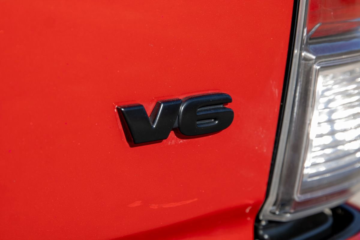 Used 2022 Toyota Tacoma TRD Off-Road image 45