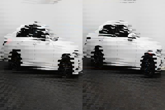 Used 2018 Mercedes-Benz E 300 4MATIC w/ Premium 1 Package image 5