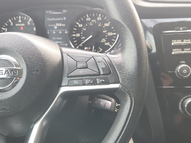 Used 2017 Nissan Rogue S FWD image 28
