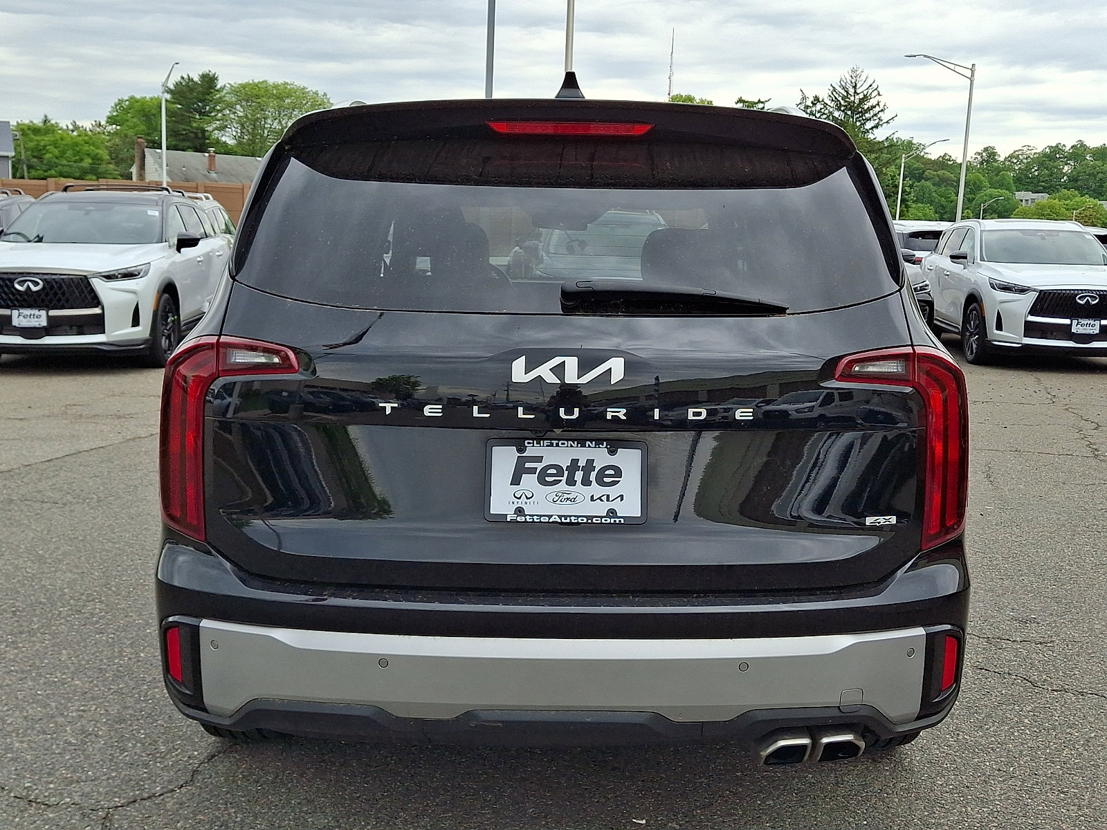 Certified 2023 Kia Telluride S w/ S Sunroof Package AWD/4WD image 5