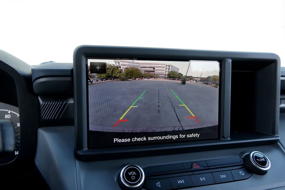 Used 2022 Ford Maverick XL image 9