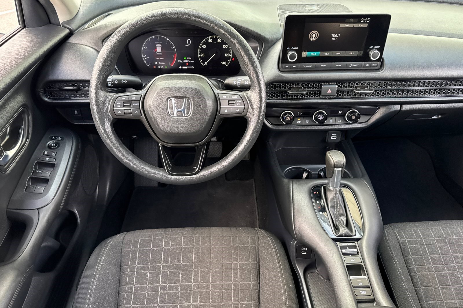 Used 2024 Honda HR-V LX image 28