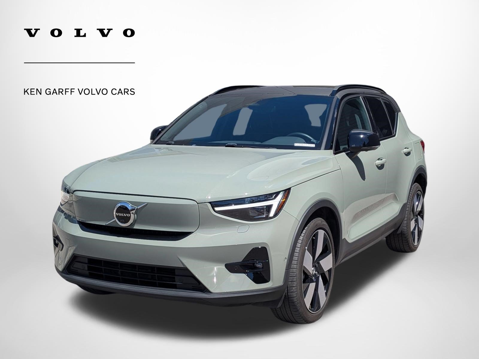 Used 2023 Volvo XC40 Recharge Ultimate AWD/4WD image 2