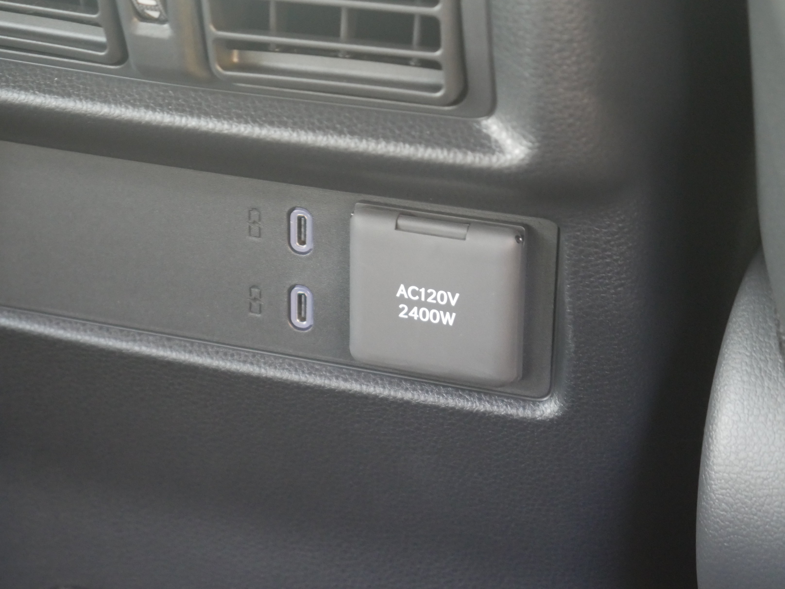 Used 2025 Toyota 4Runner TRD Pro AWD/4WD image 41