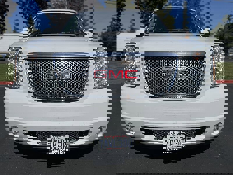 Used 2013 GMC Yukon Denali image 5