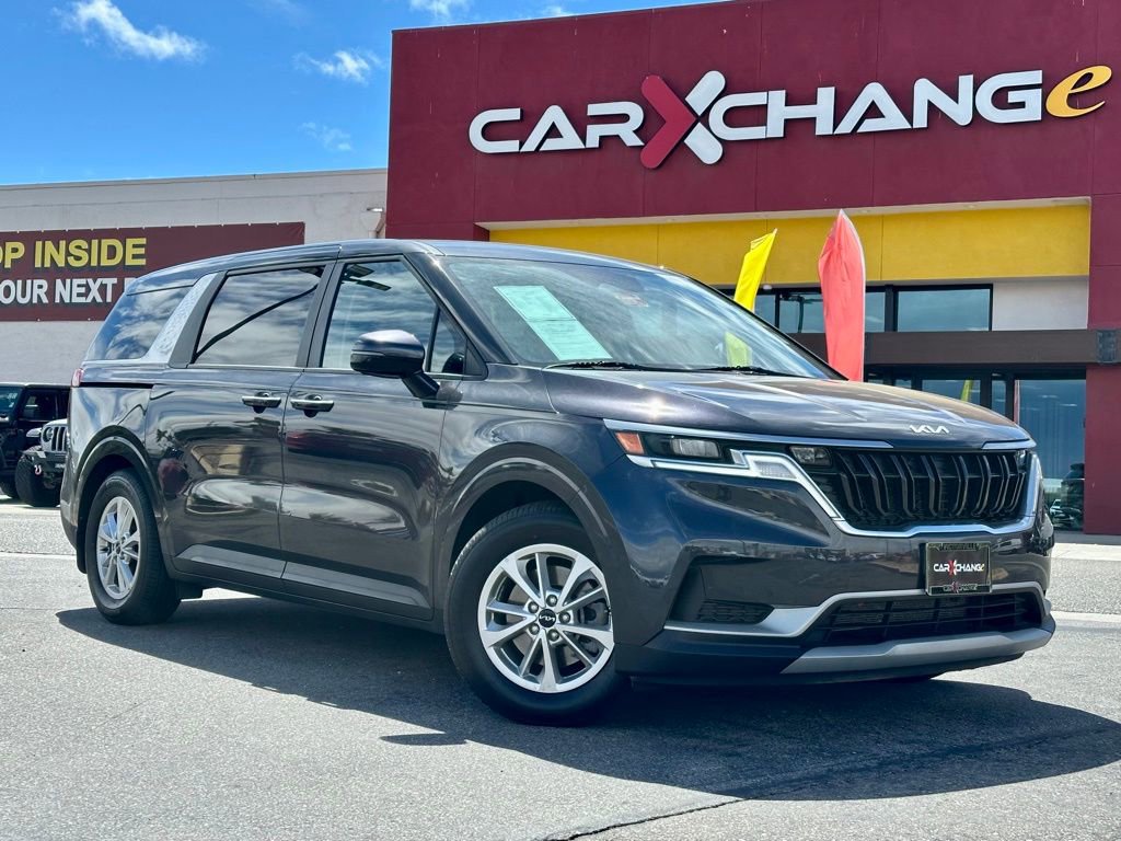 Used 2022 Kia Carnival LX video 1