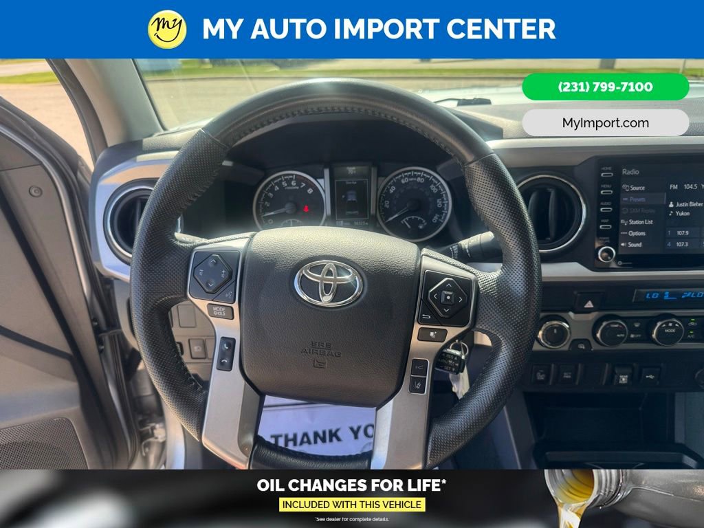 Certified 2022 Toyota Tacoma SR5 w/ Technology Package AWD/4WD image 15