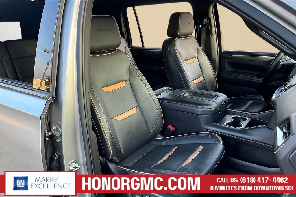 Used 2023 GMC Yukon XL AT4 w/ Technology Package image 29