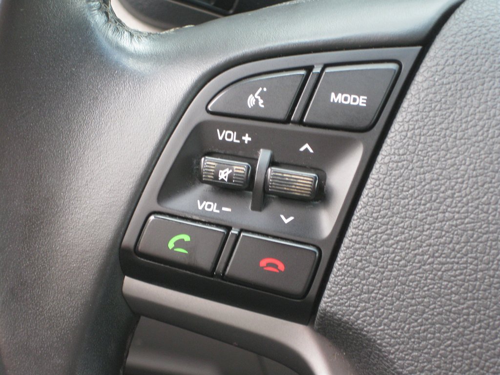 Used 2017 Hyundai Tucson Value FWD image 11