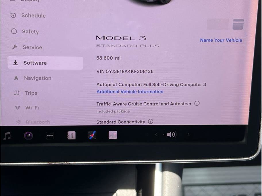 Used 2019 Tesla Model 3 RWD image 18