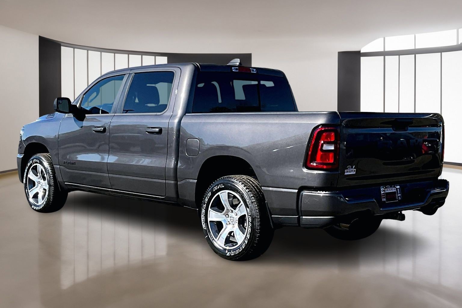 New 2026 RAM 1500 Express image 3