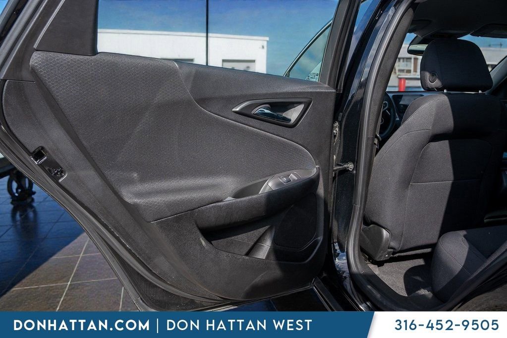 Used 2024 Chevrolet Malibu LT image 17