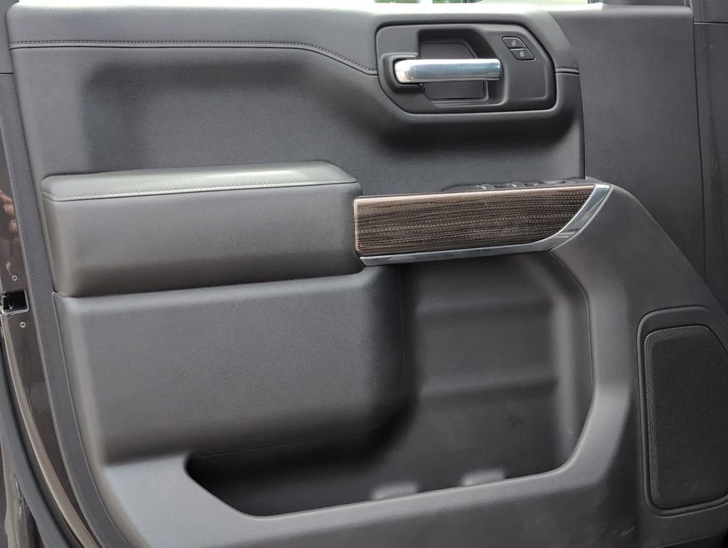 Used 2021 Chevrolet Silverado 1500 LT RWD image 15