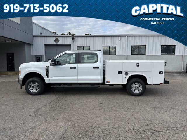 New 2026 Ford F350 XL w/ XL Chrome Package image 5